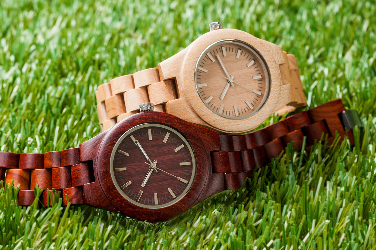 Produzione orologi in legno naturale